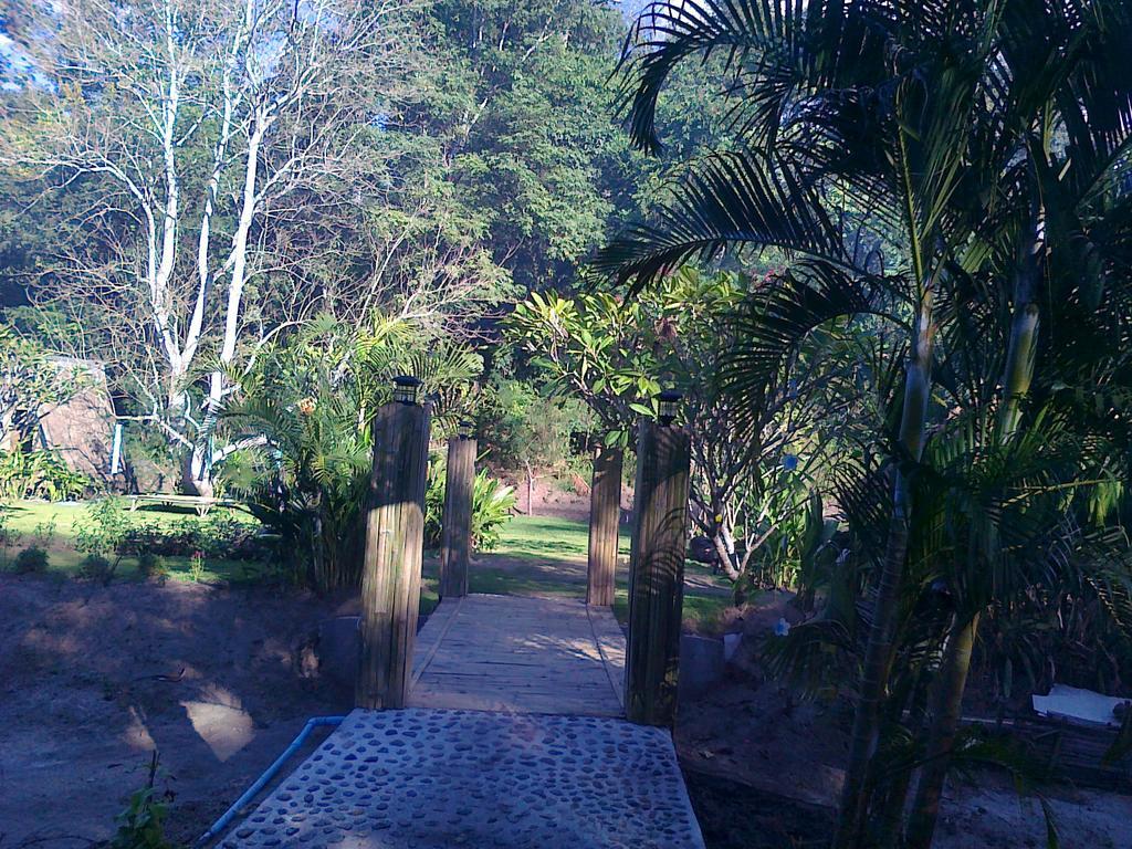 Pai Bamboo Hut Hotel Bagian luar foto