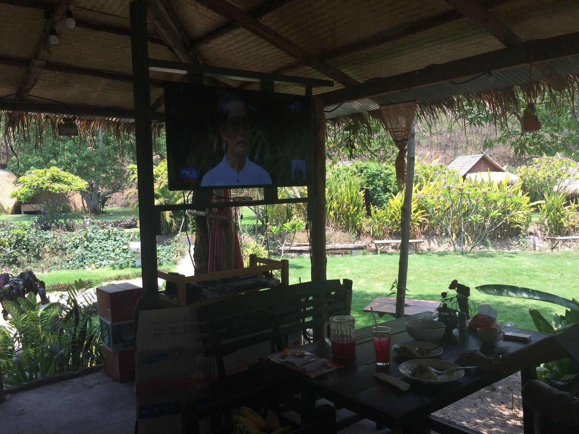 Pai Bamboo Hut Hotel Bagian luar foto
