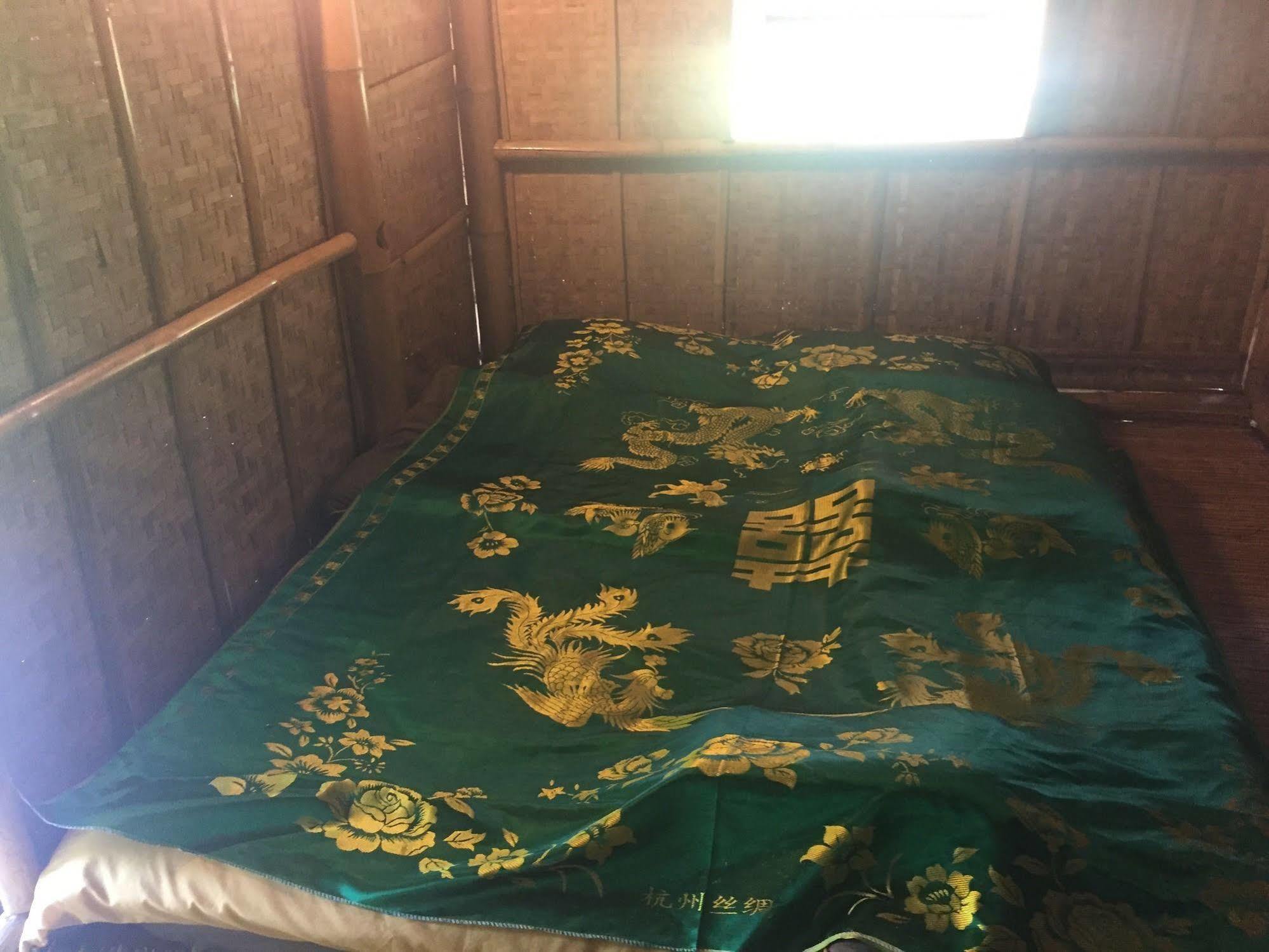 Pai Bamboo Hut Hotel Bagian luar foto